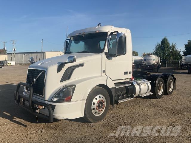 Volvo VNL Prime Movers
