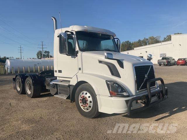 Volvo VNL Prime Movers