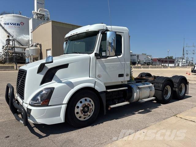 Volvo VNL Prime Movers