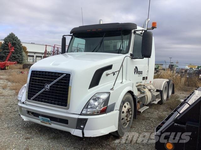 Volvo VNL Prime Movers