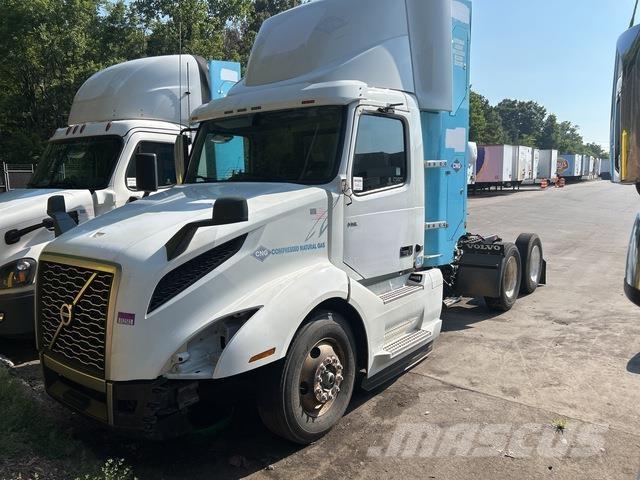 Volvo VNL Prime Movers