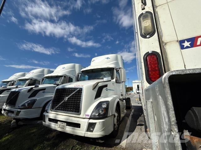 Volvo VNL Prime Movers