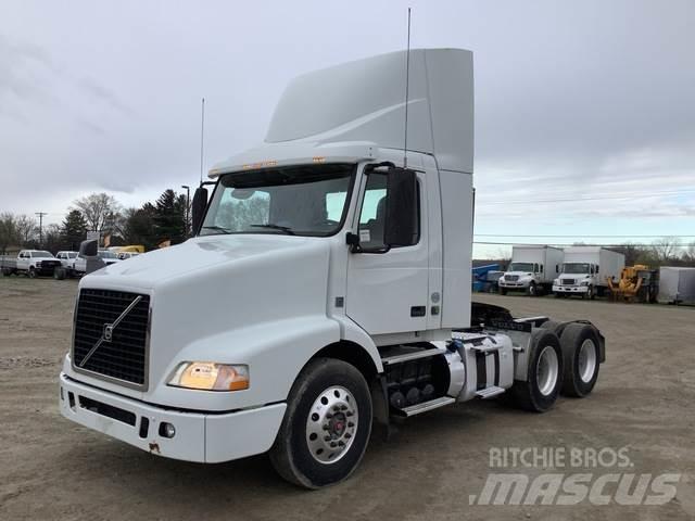 Volvo VNM Prime Movers
