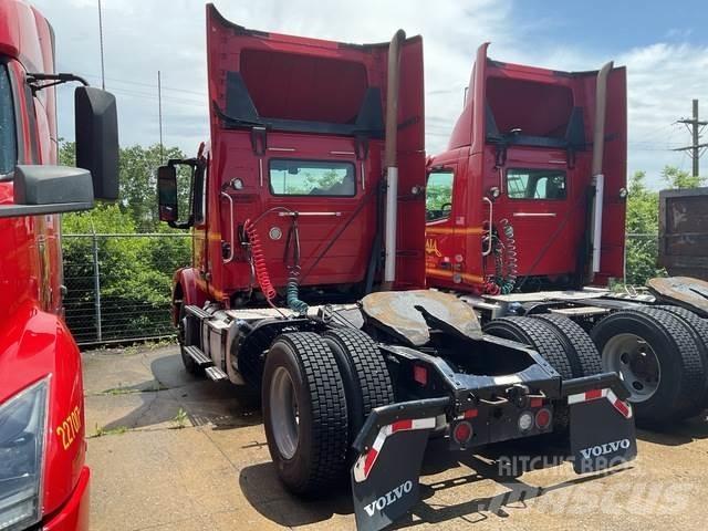 Volvo VNM Prime Movers