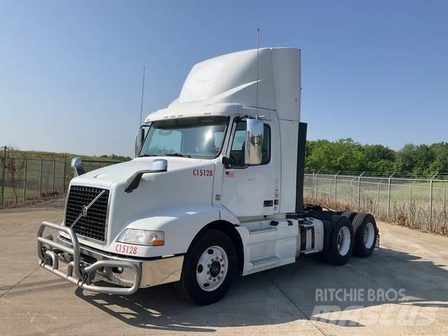 Volvo VNM Prime Movers