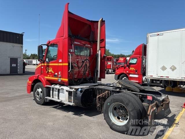 Volvo VNM Prime Movers