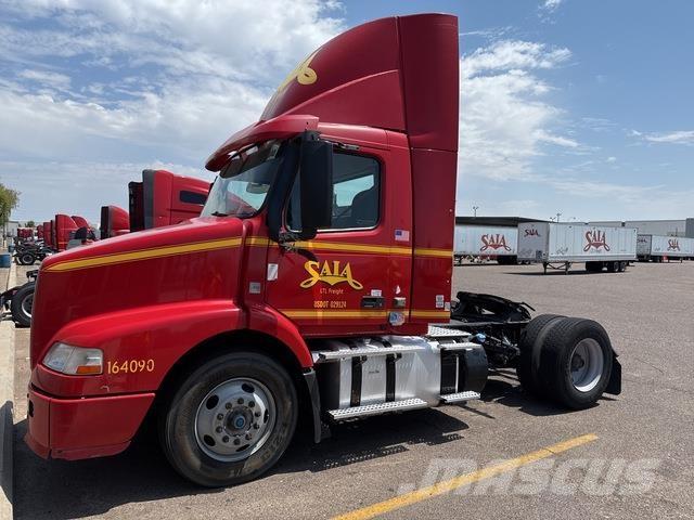 Volvo VNM Prime Movers