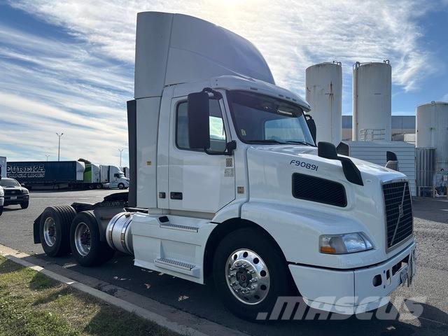 Volvo VNM Prime Movers