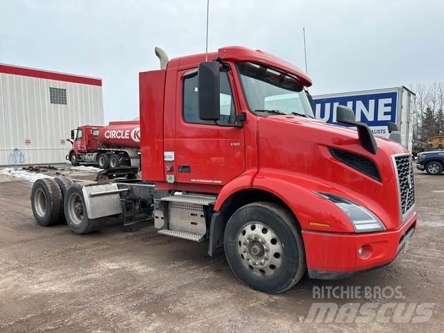 Volvo VNR Prime Movers