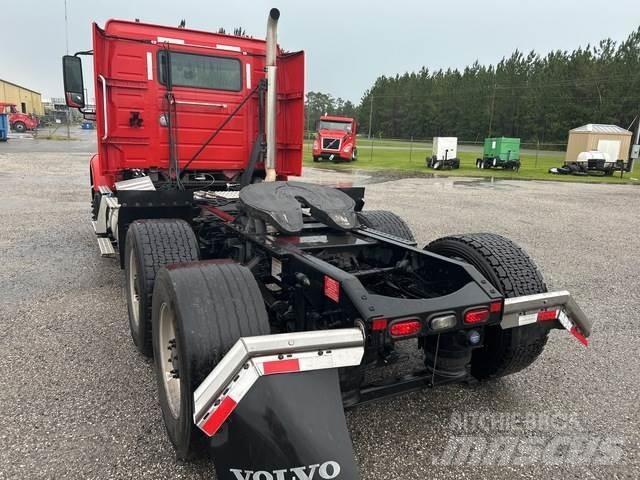 Volvo VNR Prime Movers