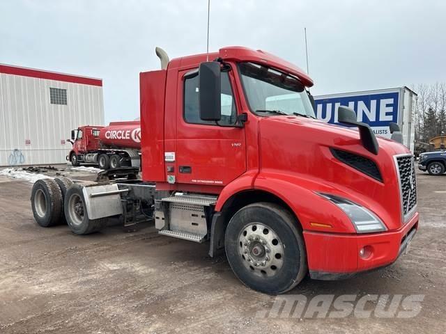 Volvo VNR Prime Movers