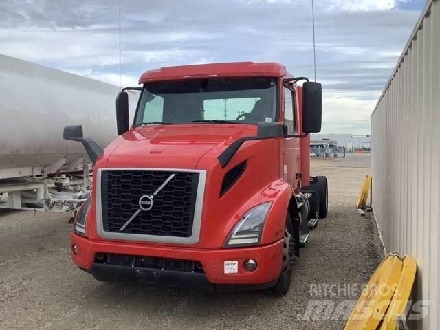 Volvo VNR Prime Movers