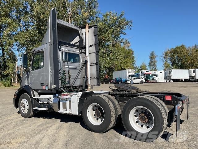 Volvo VNR 300 Prime Movers