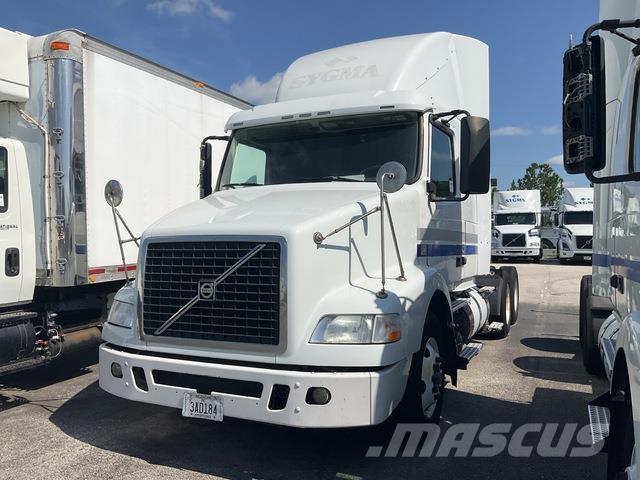 Volvo VNR64T Prime Movers