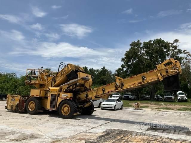 Weiler E1250A Material transport vehicles
