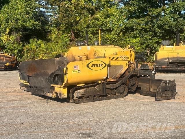 Weiler P385B Asphalt pavers