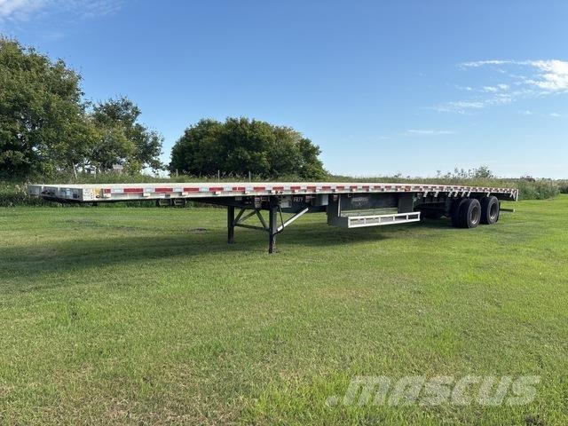 Wilson CF-1080 Flatbed/Dropside trailers