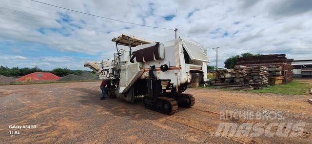 Wirtgen 2100DC Asphalt cold milling machines
