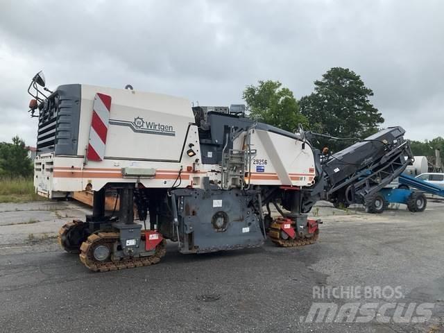 Wirtgen W150 Asphalt cold milling machines