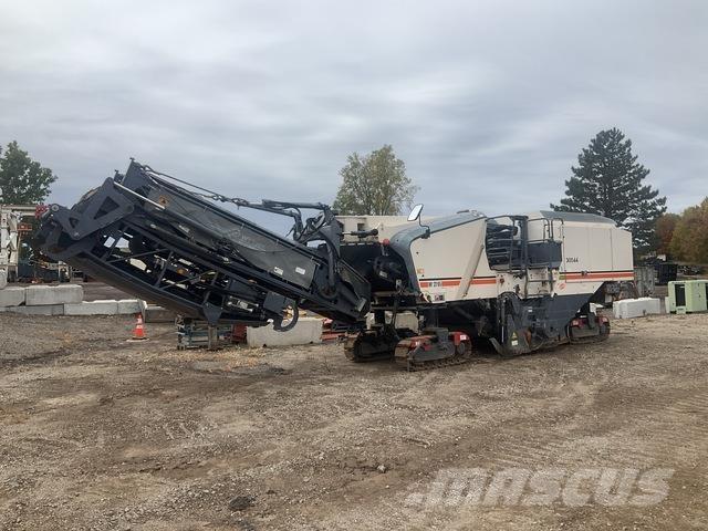 Wirtgen W210i Asphalt cold milling machines