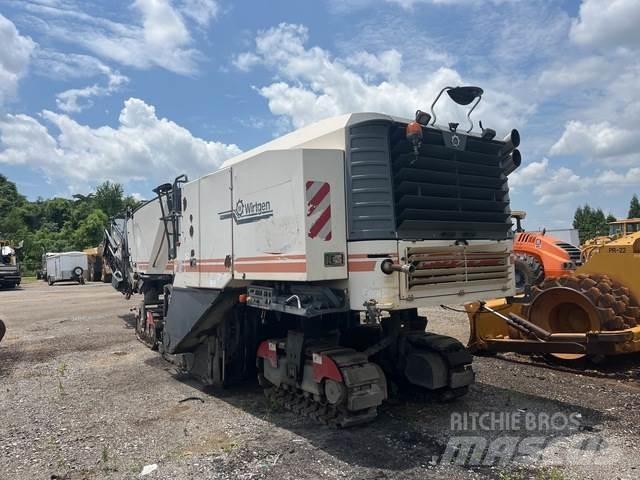 Wirtgen W220 Asphalt cold milling machines