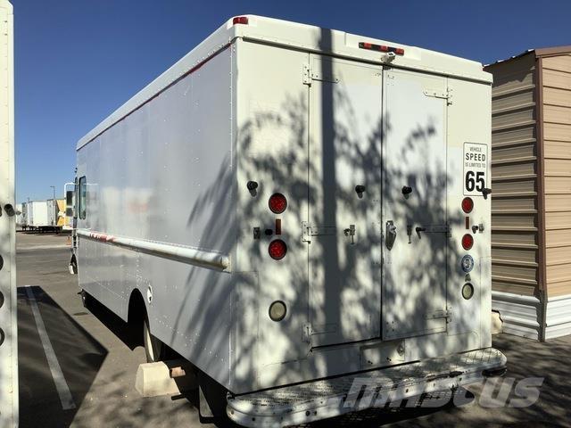 Workhorse P42 Box body