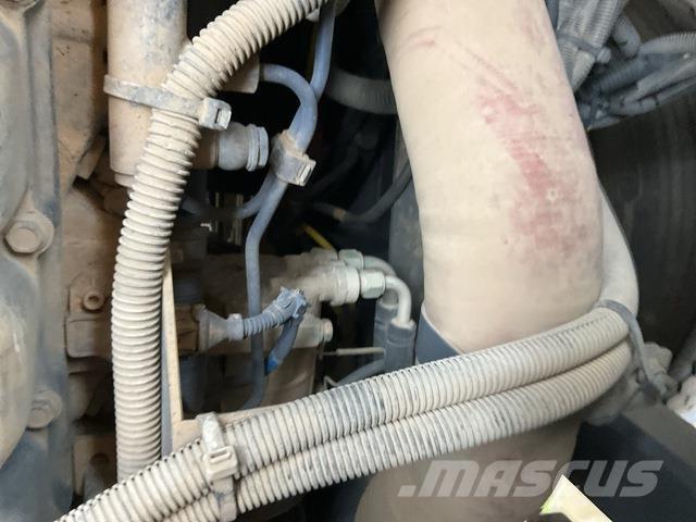 XCMG QY95K7C Track mounted cranes