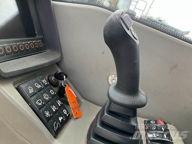 Yanmar B110W Wheeled excavators