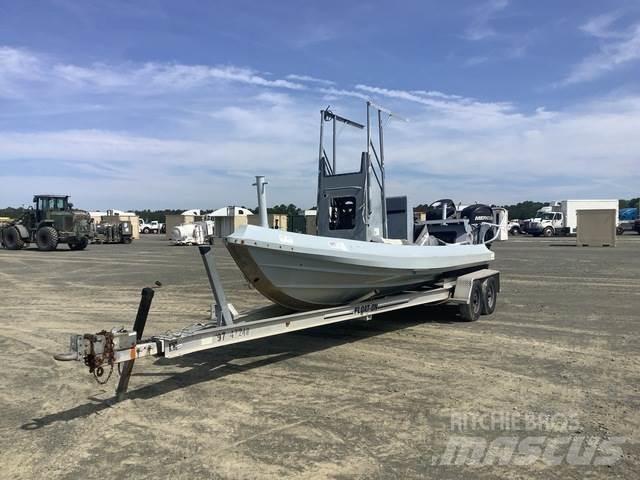  Zodiac H733 Work boats / barges