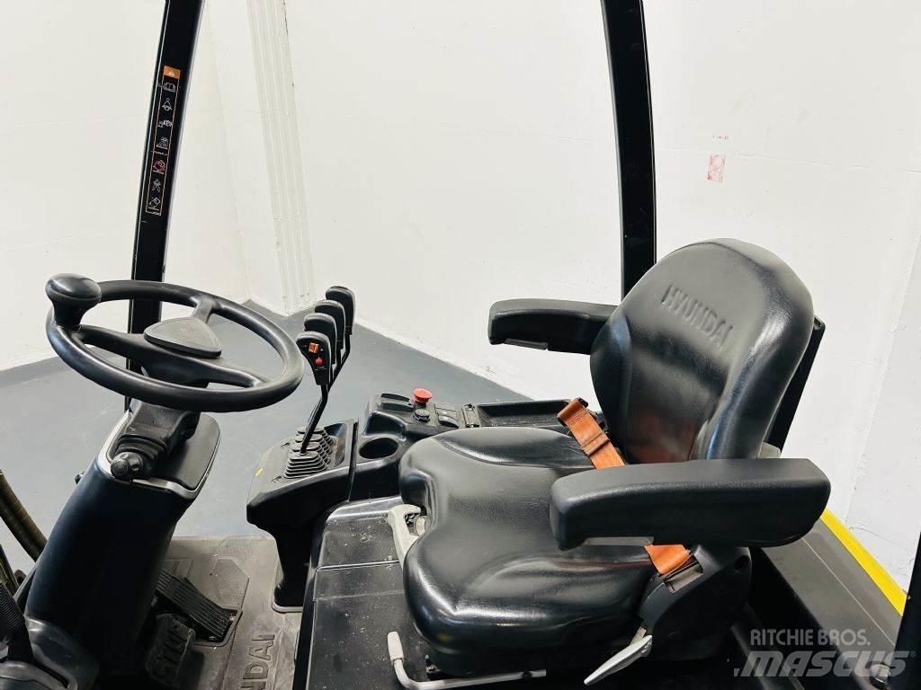 Hyundai 15BT-9 Electric forklift trucks