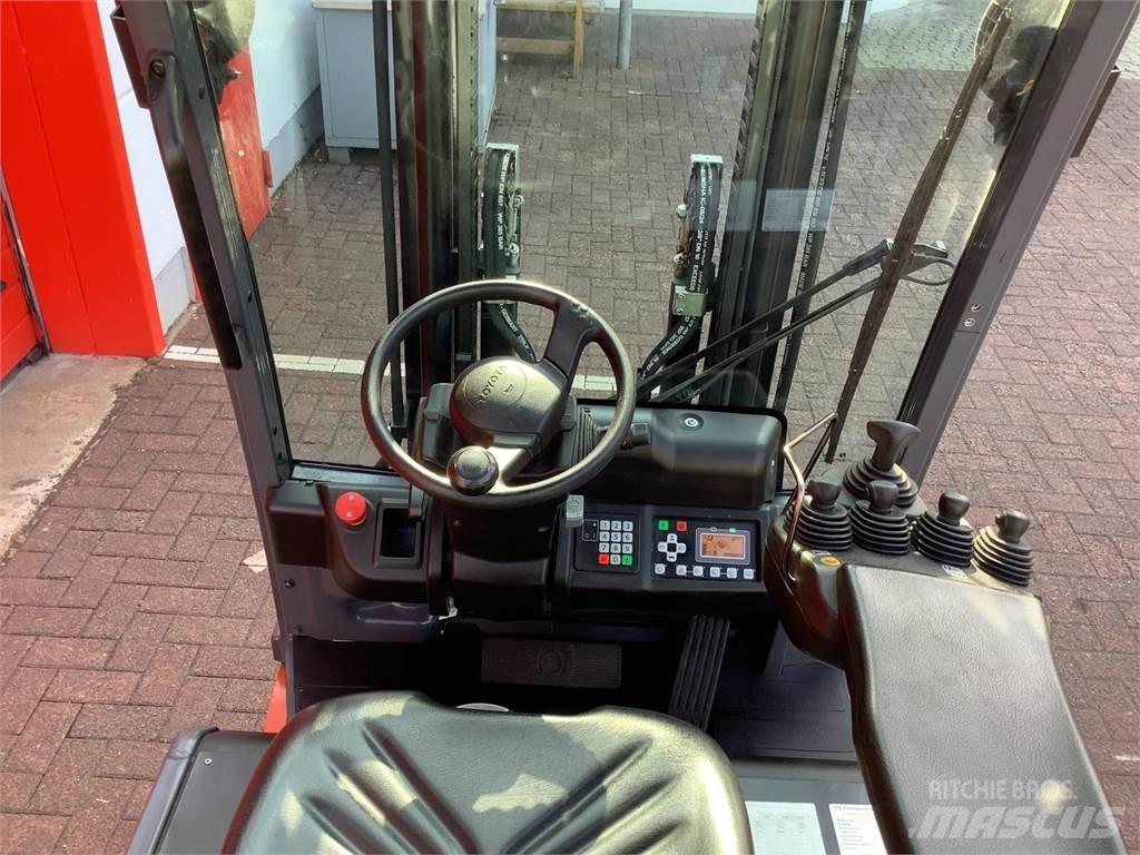 Toyota 8FBE16T Electric forklift trucks