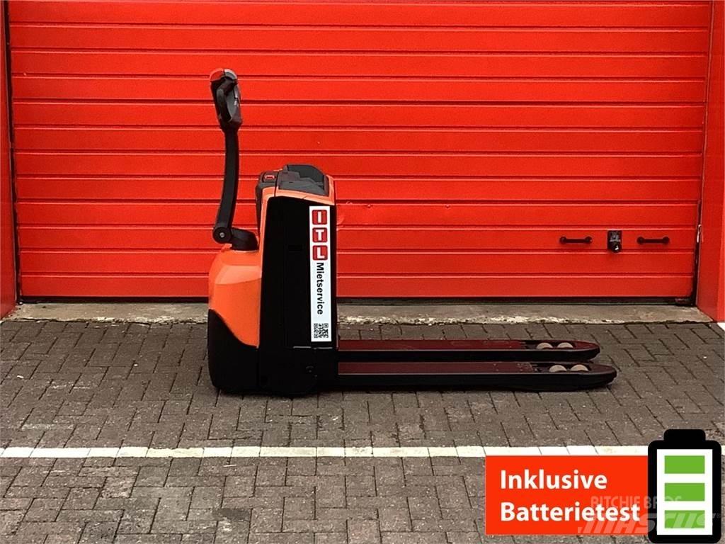 Toyota LWE180 Low lifter