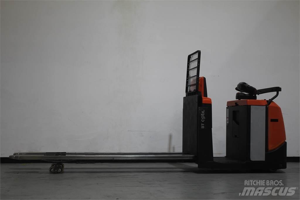 Toyota OSE250 Low lift order picker