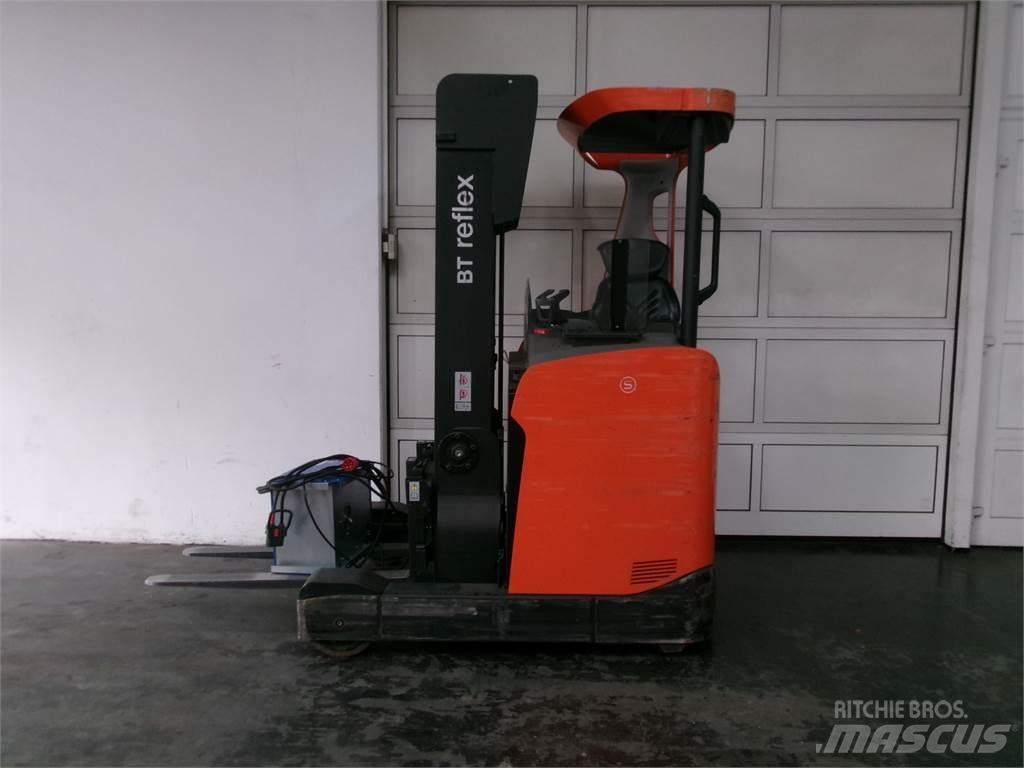 Toyota RRE140H Reach truck