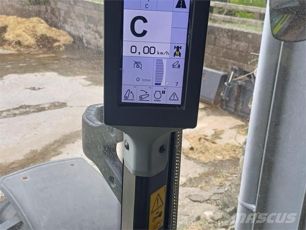 CLAAS ARION 450 Tractors