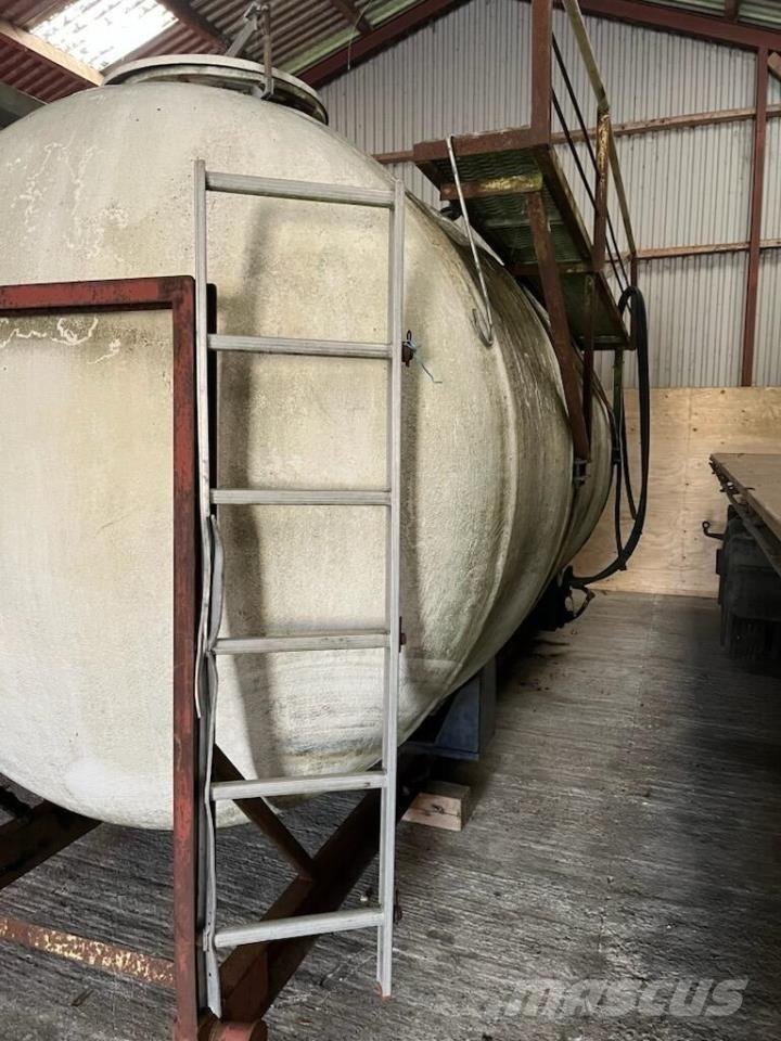  15.000 L vandtank Hopper equipment, blowers and elevators