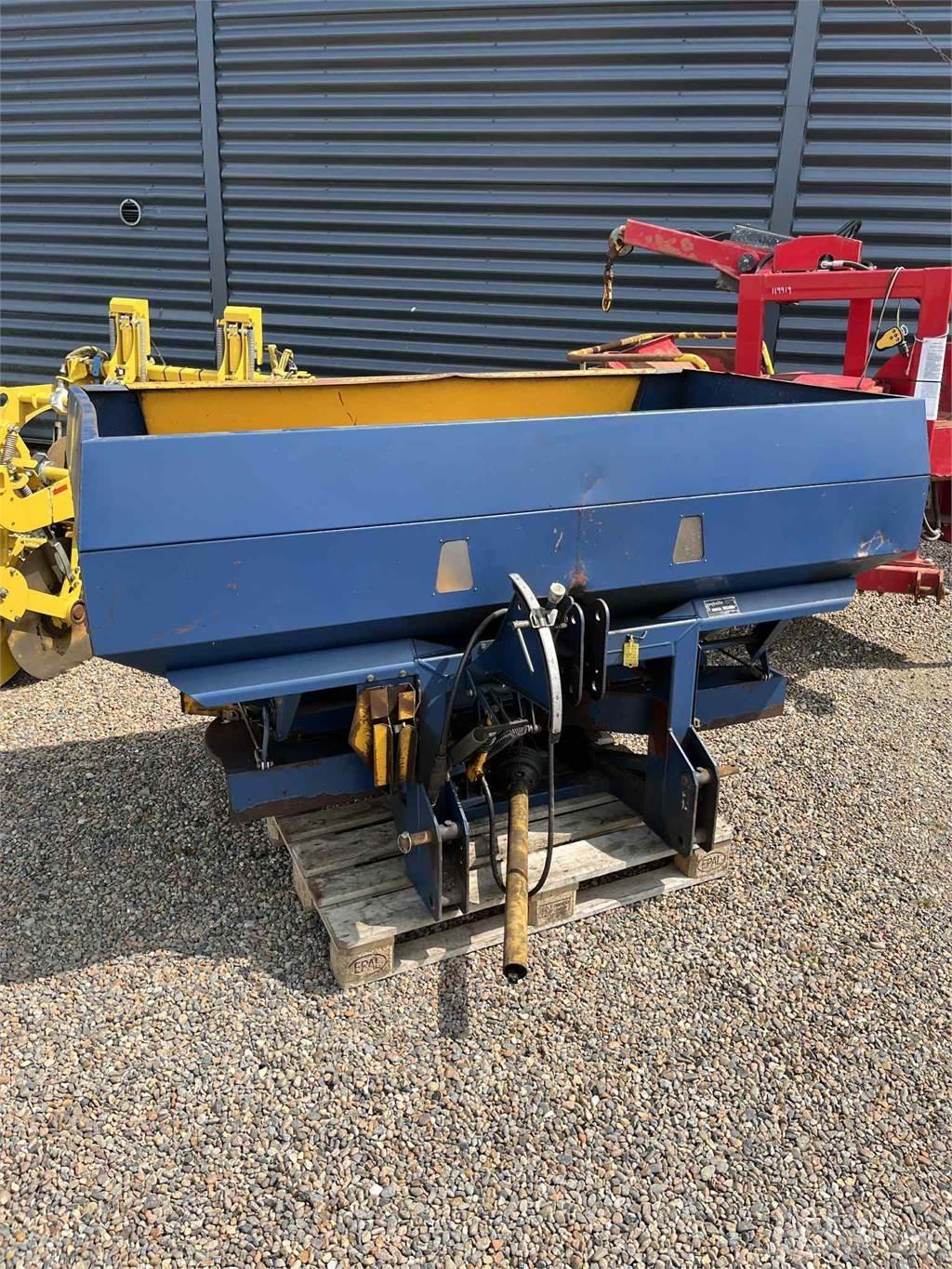 Bogballe E1500 Fertilizer sprayers
