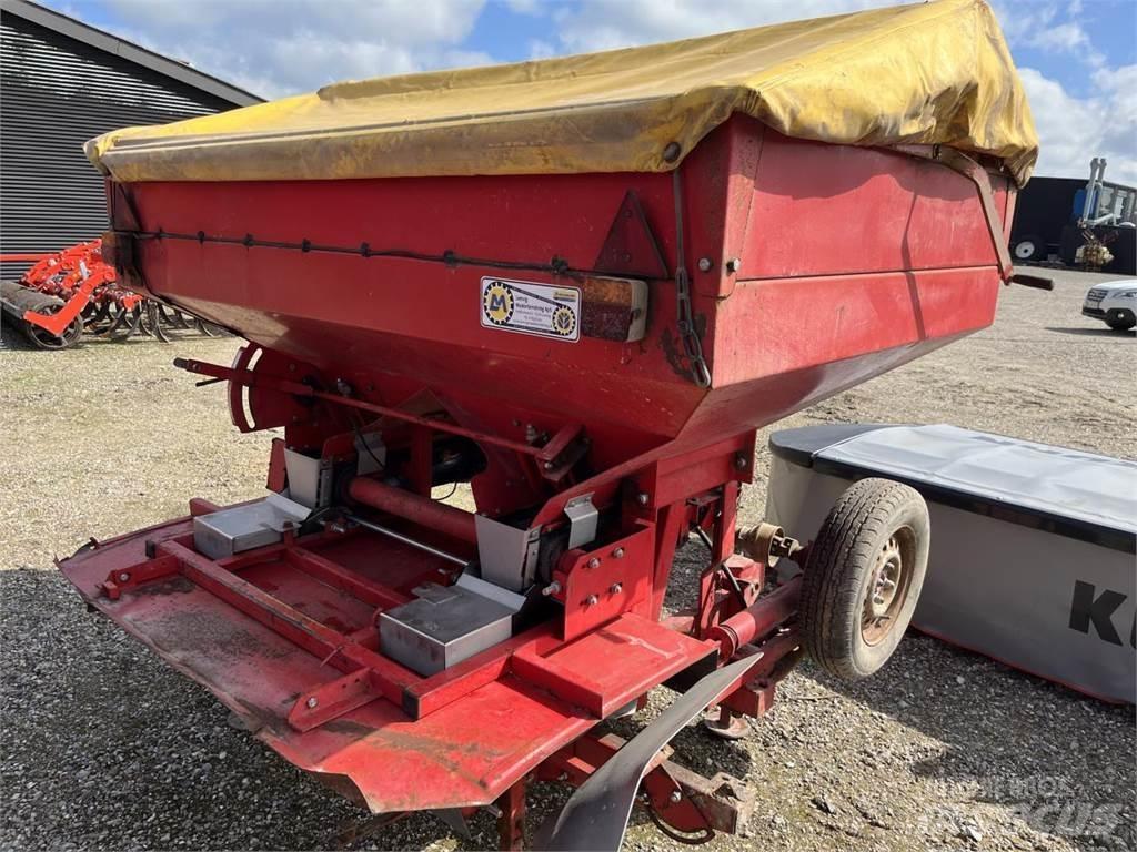 Bredal B2 Fertilizer sprayers