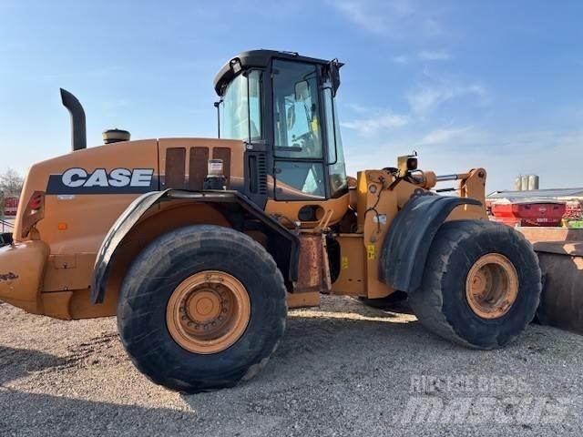 CASE 821E Wheel loaders