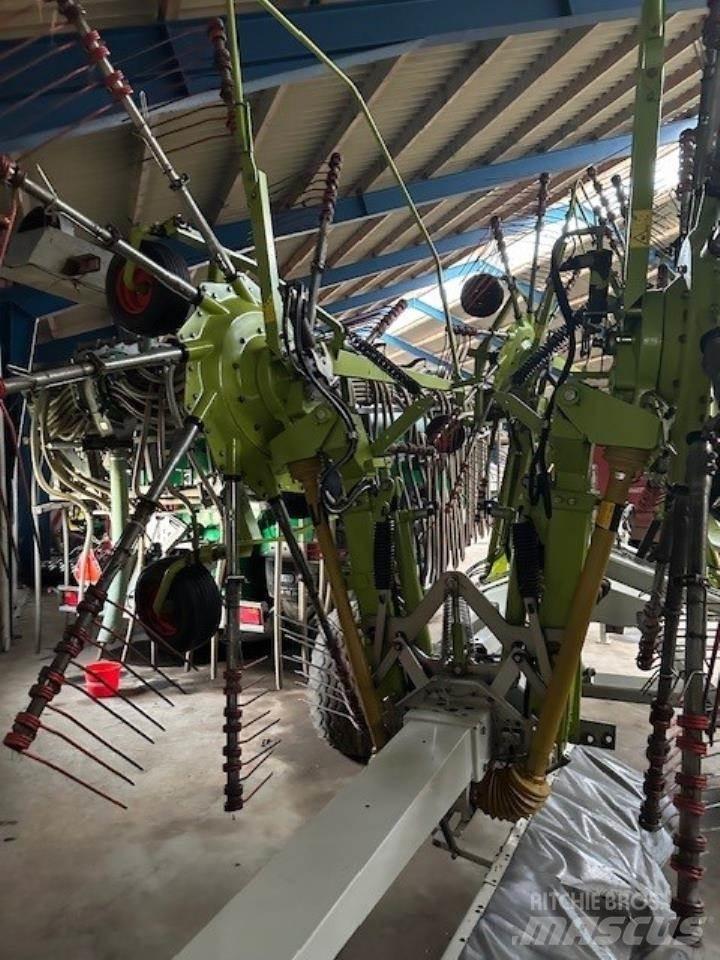 CLAAS LINER 3000 Rakes and tedders