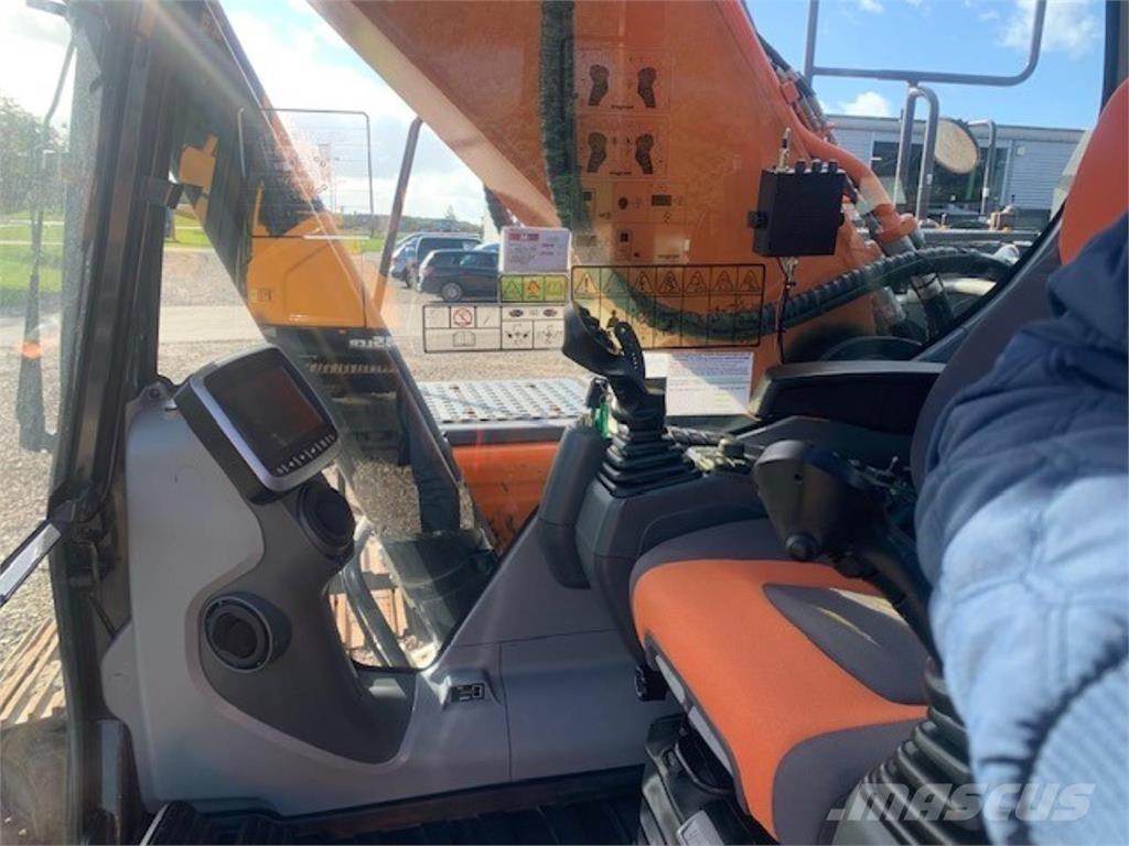 Doosan 255-5 Crawler excavators