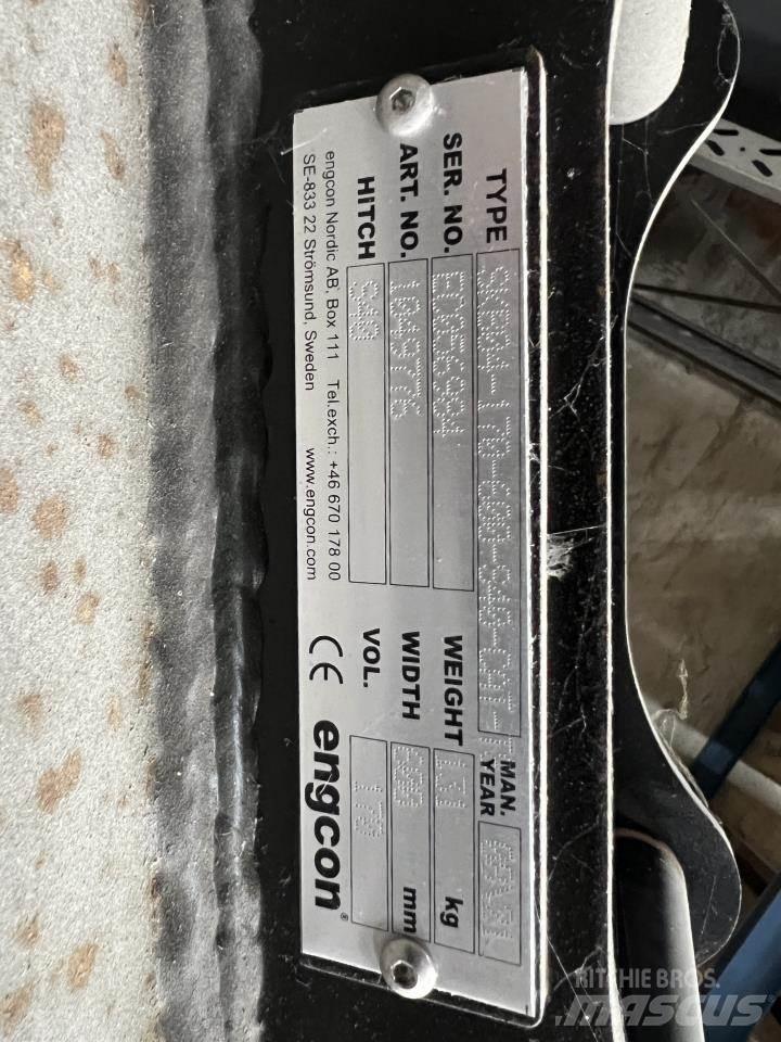 Engcon SKB04 Buckets