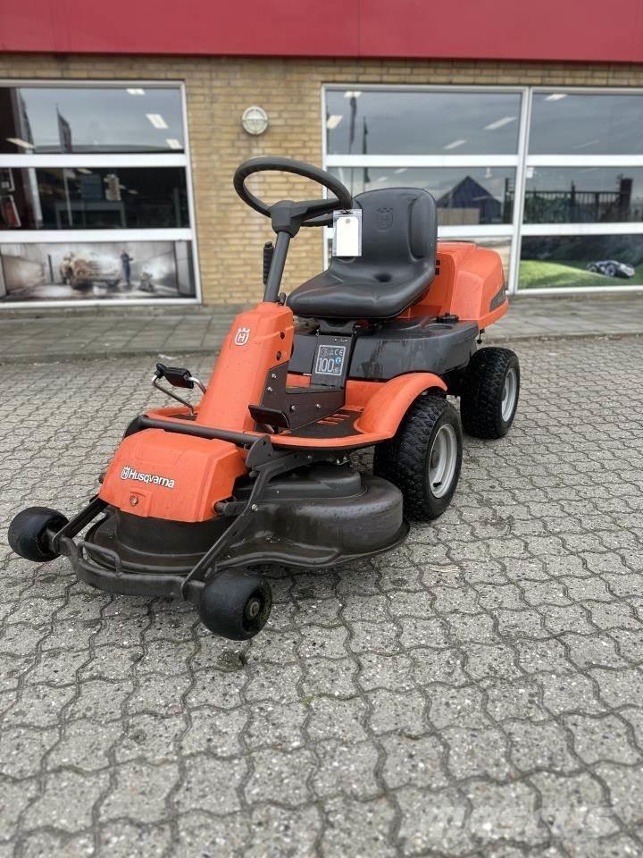 Husqvarna R13C Compact tractors