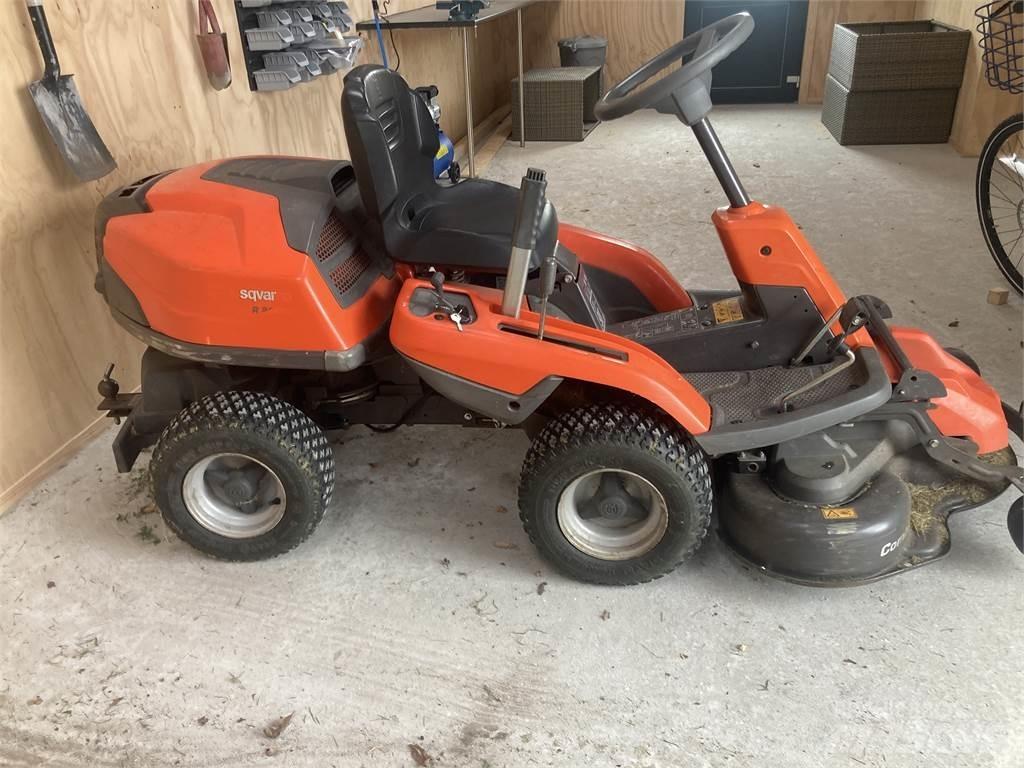 Husqvarna R214TC Mowers