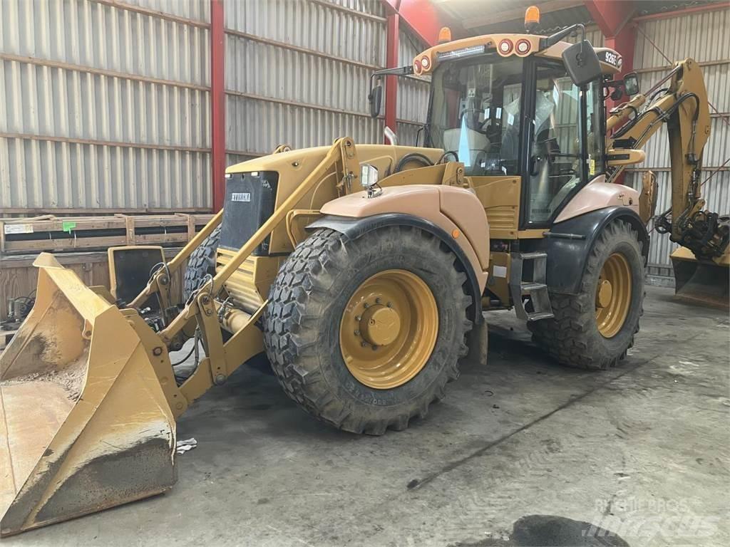 Hydrema 926E Backhoe