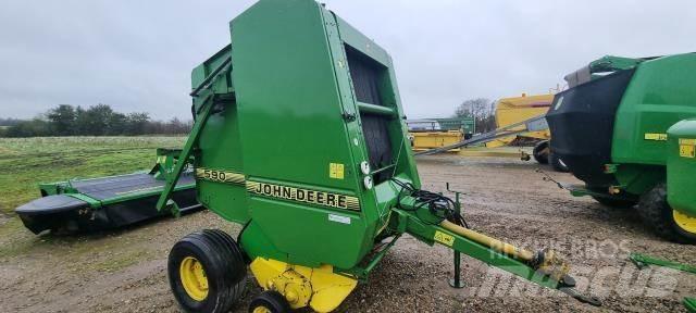 John Deere 590 Round balers