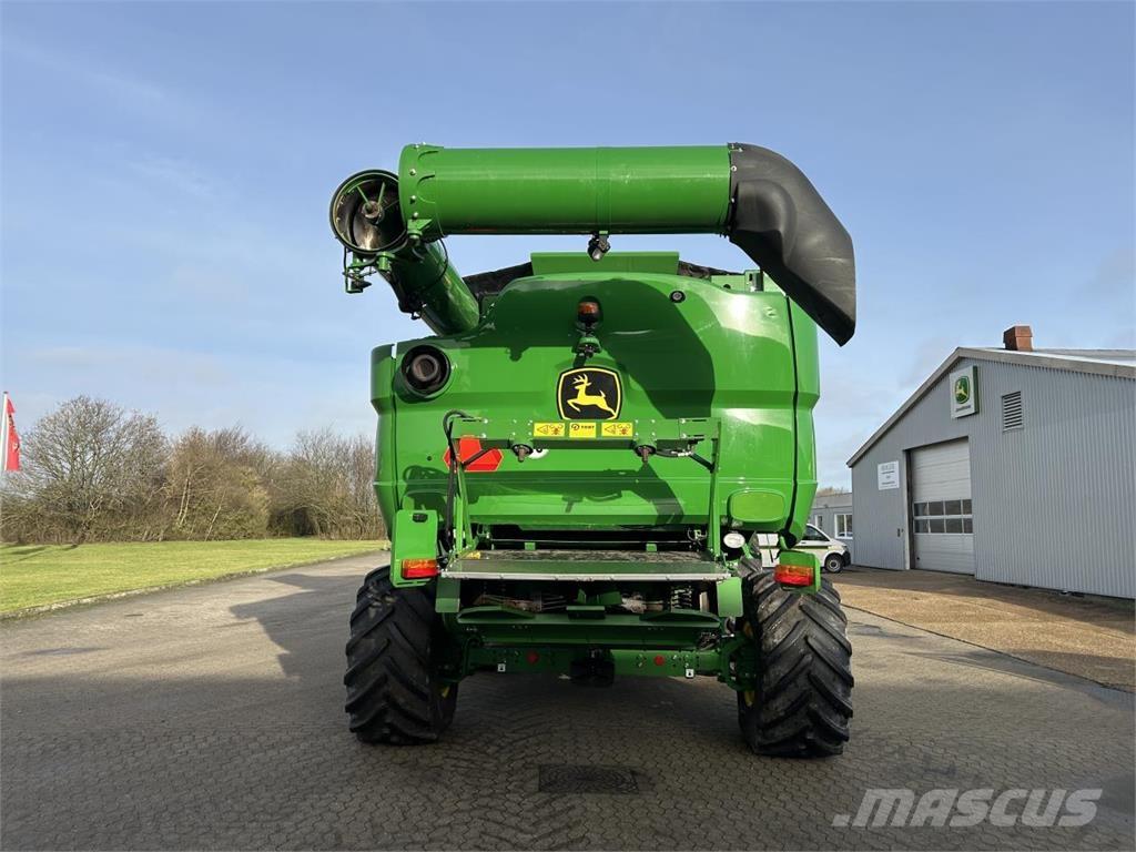 John Deere S785 Combine harvesters