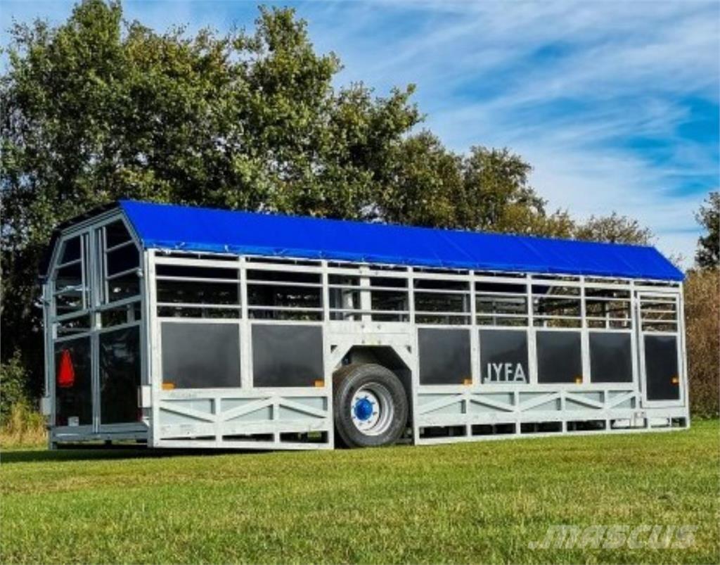 Jyfa BTR700 Livestock transport