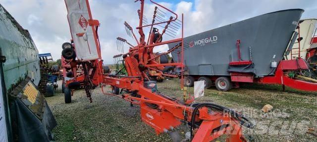 Kuhn GA8020 Rakes and tedders