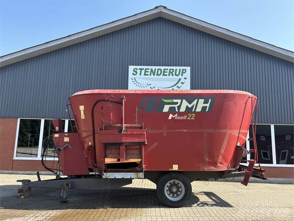 RMH MIXELL 22 Forage wagons